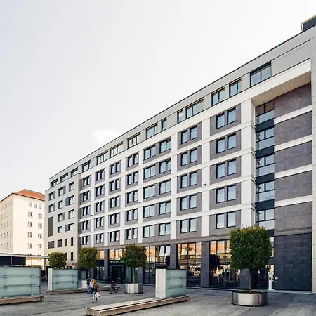 Hotel Harrys